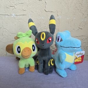 Pokemon plush lot set of 3